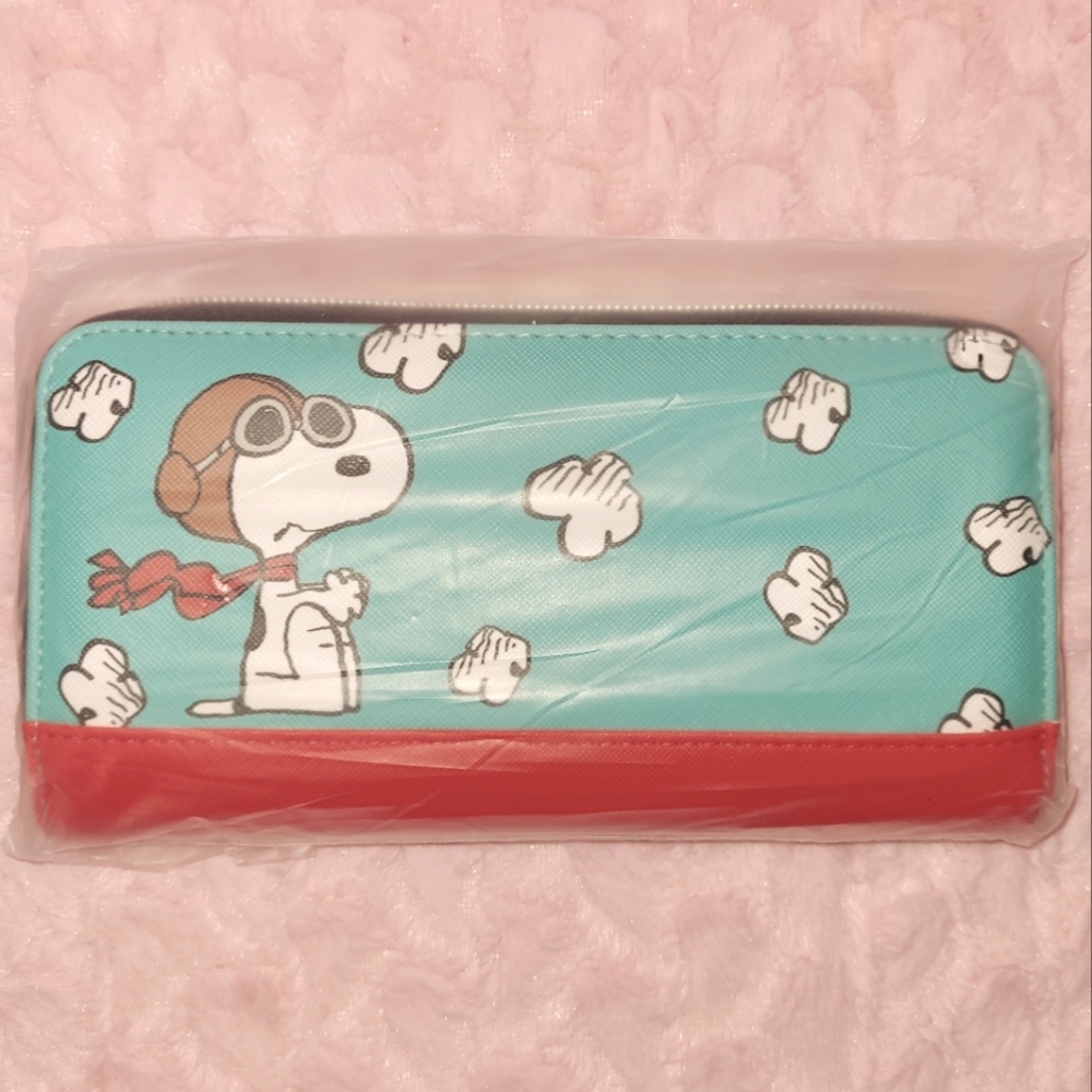 Peanuts Snoopy Wallet - Picture 8 of 15